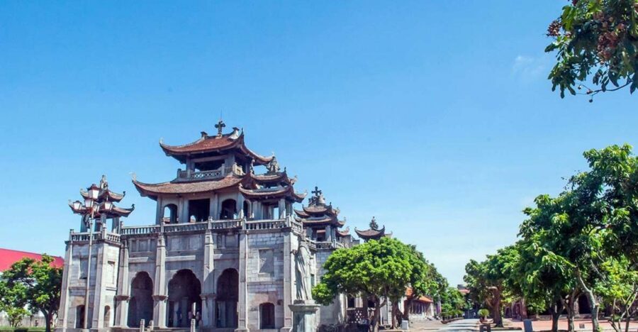 Private Car/Bus Renting Hanoi - Ninh Binh - Halong - Sapa... - Key highlights to plan around