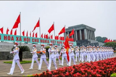 Private Early Morning Tour in Hanoi City - Ba Dinh Square flag salute: national pride, early morning