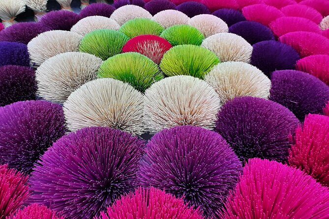 Private experience of visiting Quang Phu Cau incense village - Quang Phú Cầu incense village: what makes this day trip special