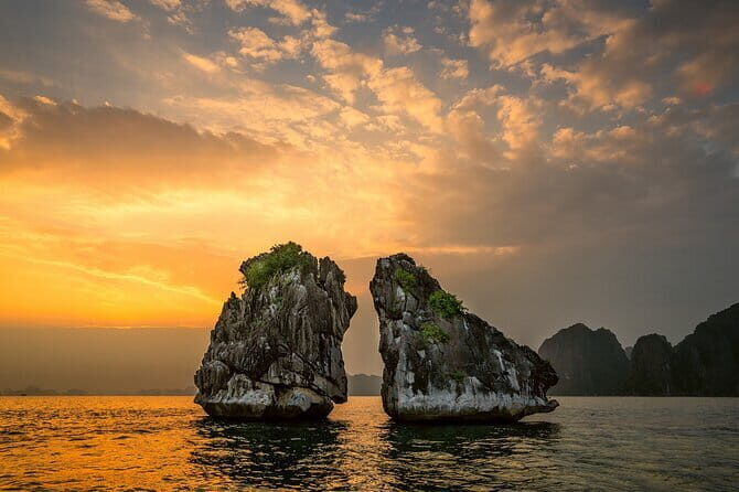 Private Full-Day Tour to Halong Bay from Hanoi - Private Means Less Waiting, More Time Watching the Bay