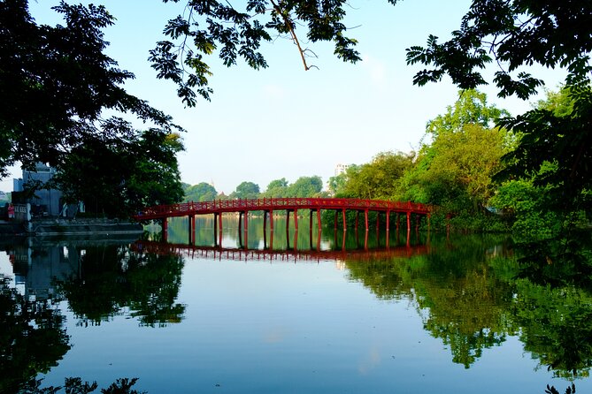 Private Hanoi Half-Day Tour: Train Street and Must Visit Places - Tran Quoc Pagoda: where Hanoi slows down