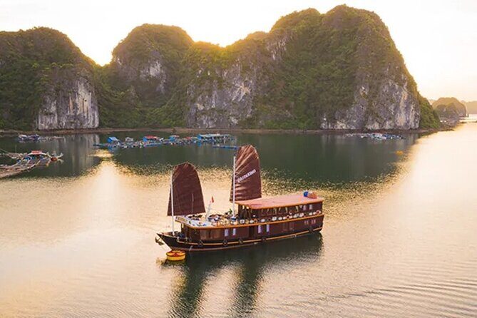 Private Lan Ha Bay Cruise 2D1N - Kayak the Dark & Bright caves and do your swim on the bay