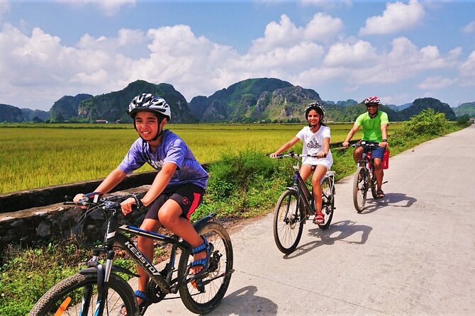 Private Ninh Binh Full Day (Bich Dong -Tam coc -Mua cave- Biking) - Bích Động Pagoda: History and Buddhism, Explained Simply