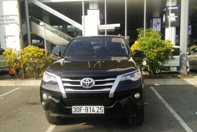 Private Noi Bai airport transfer (HAN) Arrival or Departure - Quick Hits Before You Go
