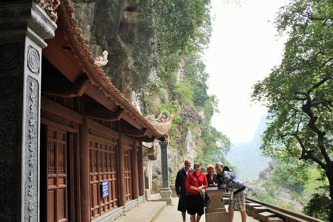 [Private] Tam Coc Boat-ride & Bich Dong Pagoda - Day tour - Price and Logistics: Is $137 Per Person Good Value?