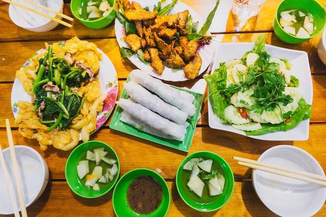 Private Tour: Hanoi Street Foods - Train Street - Hidden Gems - Why This Hanoi Street Food Tour Works Better Than Going Solo