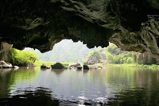 [Private] Trang An Boat Ride and Hoa Lu Temples - Day tour - Timing, pacing, and how to stay comfortable