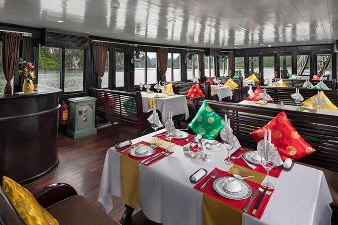 Private Transfer Hotel Pick Up for Small Group Halong Day Tour - Kayaking or bamboo boat ride: getting closer to the bay