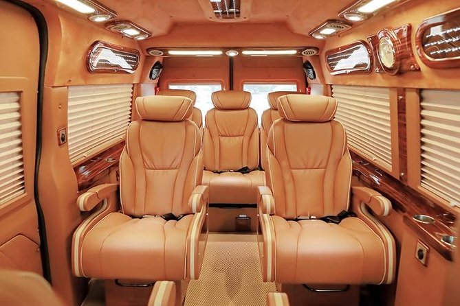 Private Transfers Hanoi <=> Halong One Way by Limousine Vehicles - Price and value: what $119 per group really buys you