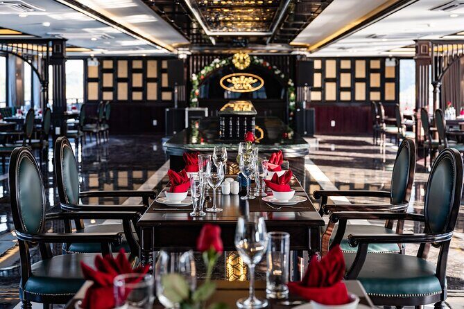 RITA CRUISE - LUXURY 5 STAR CRUISE in HALONG BAY from HANOI - Morning on Day 2: tai-chi optional, then breakfast and bay views