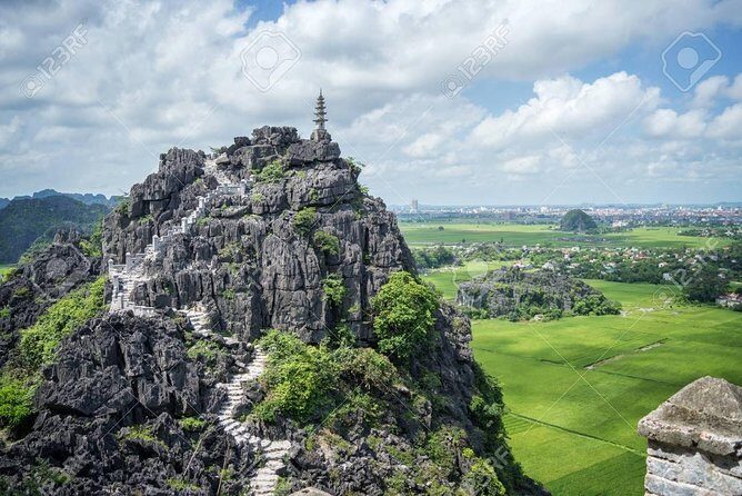 Round-Trip Hanoi to Ninh Binh Private Vehicle Charter - Hoa Lu first: what this area gives you right away