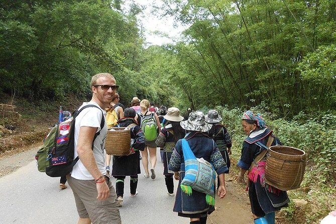 Sapa 3 Days 2 Nights Bac Ha Market From Ha Noi - Day 3: early packing, the market, and returning without going back to Sapa