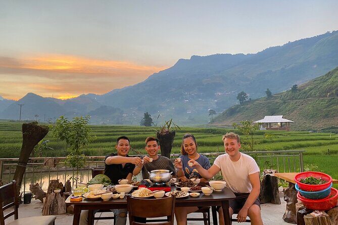 Sapa 3D2N Homestay and Hotel Experience by Limousine Bus - Y Linh Ho: Black H’mong village time for real village rhythm