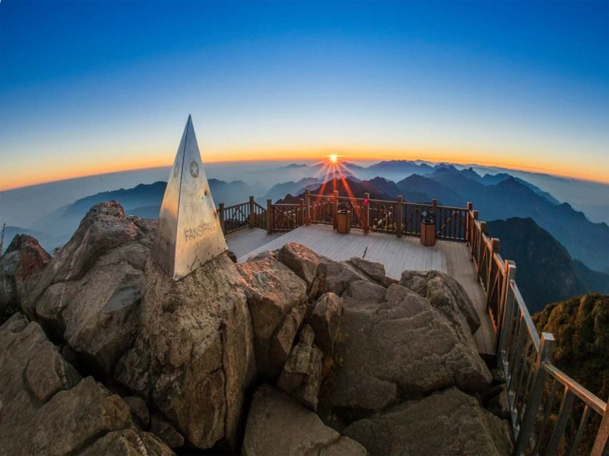 Sapa: Epic 1-Day Trek to Fansipan Mountain Peak - Why Fansipan (3143m) turns Sapa into a real mountain mission