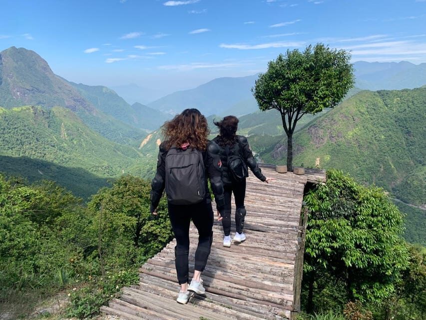 Sapa: Motorbike Tour 1 Day Visit Waterfalls & Local Villages - Silver Falls (Thác Bạc) and the 1 km walking loop through cardamom country