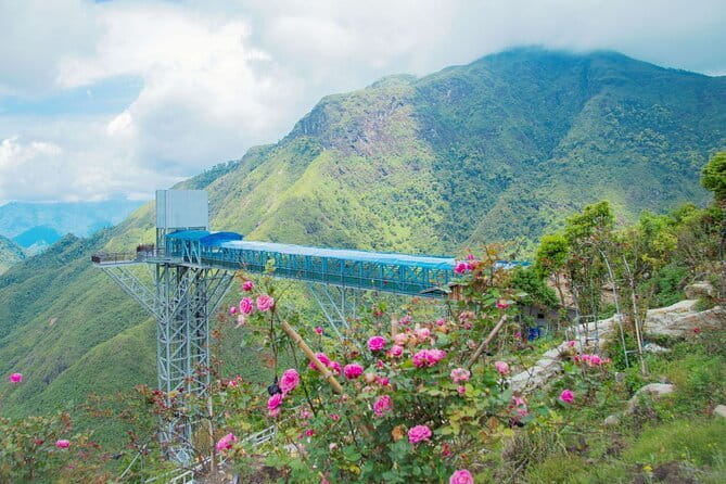Sapa Private Car Rental–Half & Full Day & English Speaking Driver - Cash surcharges and extra hours: avoid surprise math
