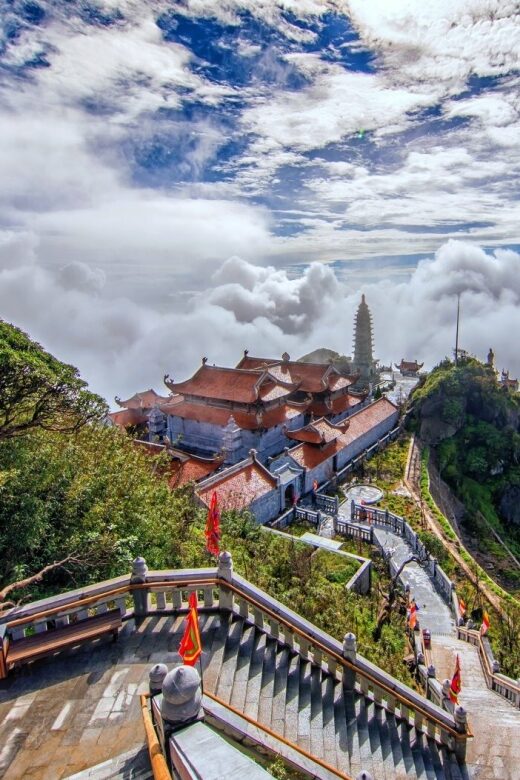 Sapa: Sunworld Fansipan Legend Ticket - The cable car ride: your ticket to speed and big views