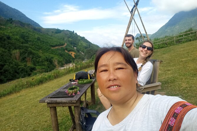 Sapa Trekking / Hiking through Sapa Valley with native Hmong - Where the day starts: Sapa Church and the 8:30 am start