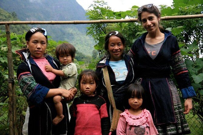Sapa Trekking Tour by Night Train from Hanoi 3 Nights - 2 days - Day 2: Lao Chai and Ta Van with Dao, Hmong, and Giay communities
