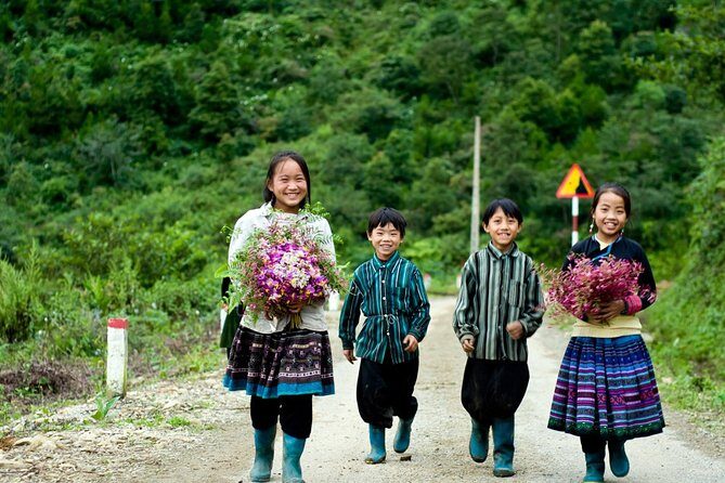 Sapa Villages trekking and homestay 2 Days/ 1 night package tour: best selling - Homestay basics: private room, shared bathroom, and what to expect