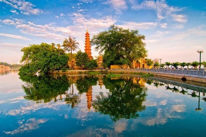 Shore Excursion: Full-day Hanoi City Tour from Halong Port - Tran Quoc Pagoda on West Lake: A Quiet Stop with Big Age