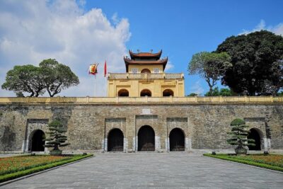 Shore Excursion: The Beauty of Hanoi City from Halong Cruise Port - How the Day Flows: From Revolutionary Hanoi to the Old Quarter