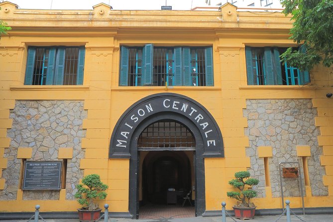 Shore Excursion: The Beauty of Hanoi City from Halong Cruise Port - Old Quarter Streets: The Where-You-Are Feeling