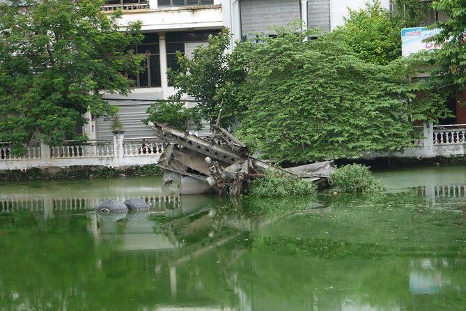 Small-group motorbike sightseeing and food tour in Hanoi - From Old City Gate to Dong Xuan Market: a smart first half