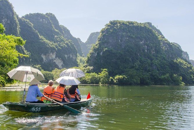 Small Group Ninh Binh Tour : Bai Dinh Trang An Mua Cave Day Tour from Hanoi - Door-to-Door Hanoi logistics: the real start of the day