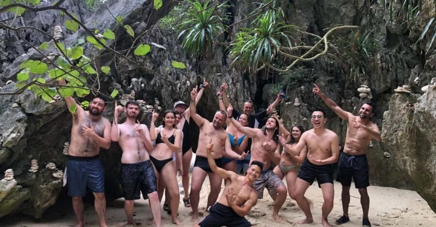 Special day trip from Hanoi to Cat Ba Island & Lan Ha Bay - Leaving Hanoi: The ride to Cat Ba (and how to survive it)
