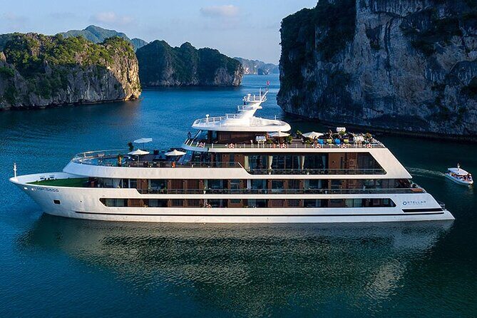 Stellar of The Seas Best Top Vip Cruise Ha Long Bay 2 Day 1 Night - Cabin comfort that actually changes the trip