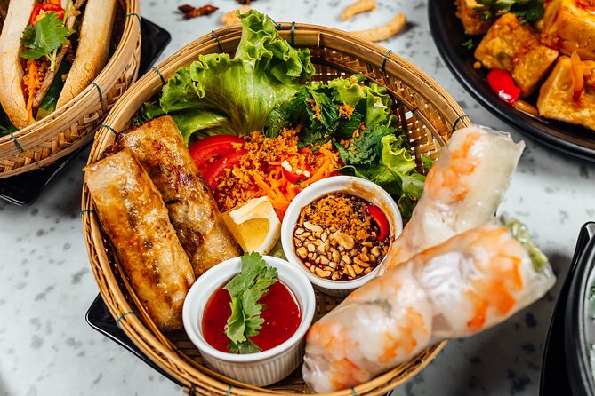 Street Food by Walking Tour for 3 hours in Hanoi, Vietnam - Walking the Old Quarter: how you’ll move through a food maze