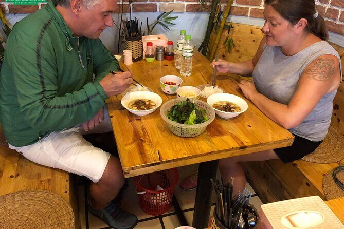 Street Food Tour Hanoi By Walking - What you actually get for $25: the value math