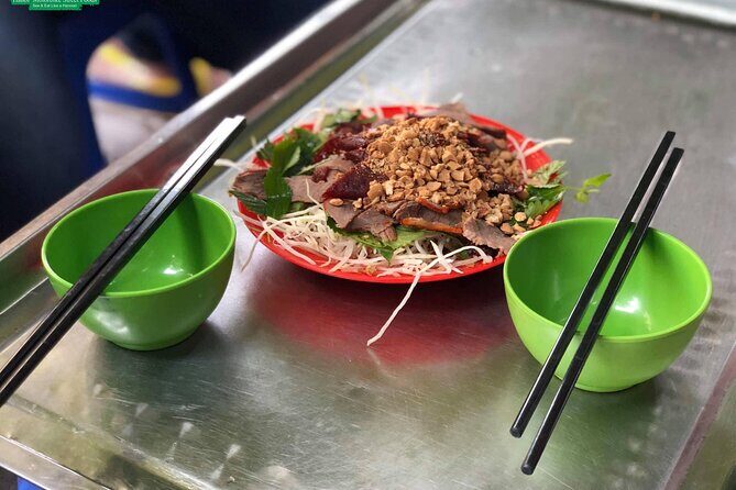 Street Food Tour Hanoi By Walking - Wandering the Old Quarter: taste your way through Bun Cha-style classics