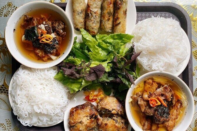 Street Food Tour with a Guide - Hanoi Old Quarter after 6 pm: why this timing works