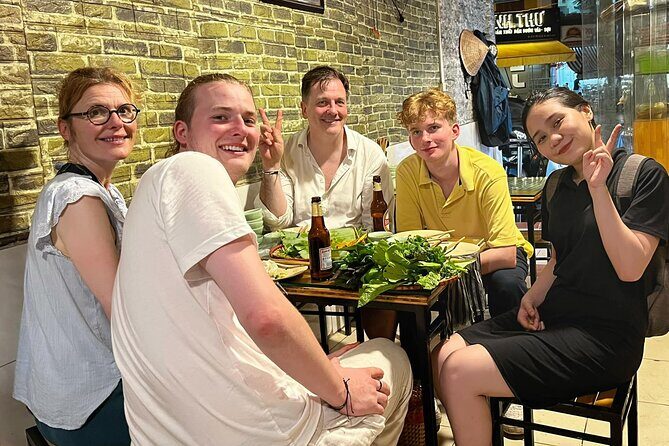 Street Food Tour with a Guide - Included comforts (and what to plan for yourself)