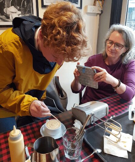 Tam coc Daily Egg Coffee Class - What happens during the tasting and group hangout