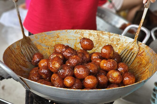 TASTE OF HANOI - walking street food adventure - Tips to make the most of your street-food walk