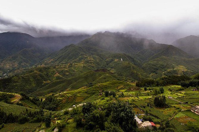 The Best Sapa Tour 2D1N At 3 Star Hotel by sleeping BUS TRANSFER - Getting from Hanoi without stress: transfers and timing that affect comfort