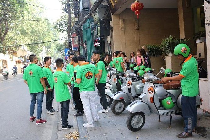 The insider's Hanoi 4.5 hours All highlight Places & Train Street - Price and value: what $59 really buys you