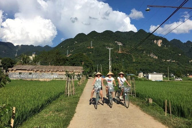 The Insider's Hanoi,Train Street, Countryside Highlight by Vespa - Passing the Mausoleum area and the 1000-year citadel zone