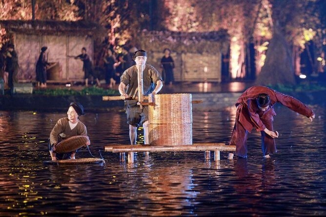 The Quintessence of Tonkin Show - CNN News "MUST-SEE IN HANOI" - Start at the Village Gate: Poetry and the Story’s Opening
