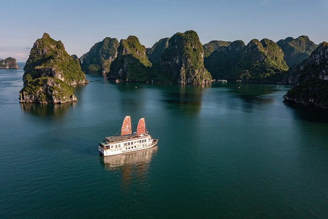 Top 1 Ha Long-Lan Ha Bay Luxury 5 Star Cruises & Balcony Cabin - Lan Ha Bay at Sunrise: Rowing Boat Option and Cave Choice