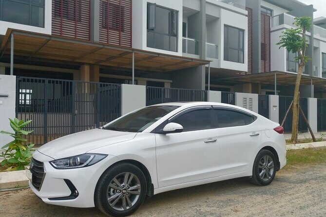 (TOP) Private car: Hanoi/Noi Bai Airport (HAN) from/to SaPa - Price and value: is $120 per group a good deal?