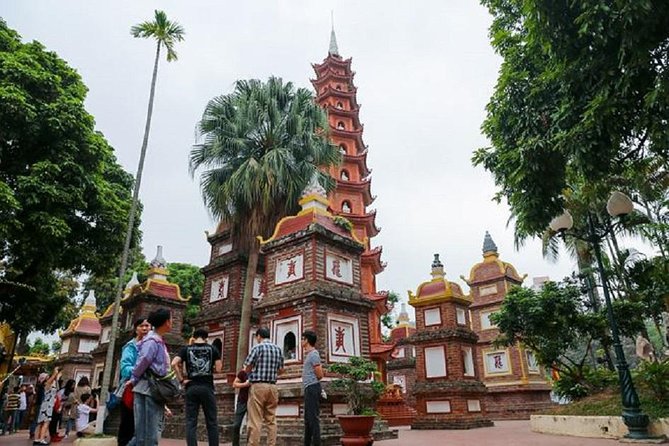 Top thing to do in Hanoi - Hanoi city tour with water puppet show - Lunch at a Vietnamese local restaurant: built into the value