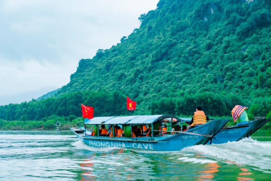 Tour Phong Nha-Ke Bang National Park 2 days 1 night - Key highlights at a glance