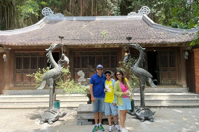 Trang An Cave Boat Trip - Hoa Lu Temple Full Day Tour - Trang An Cave Boat Trip: Sang, Toi, and the Cave Complex Feel
