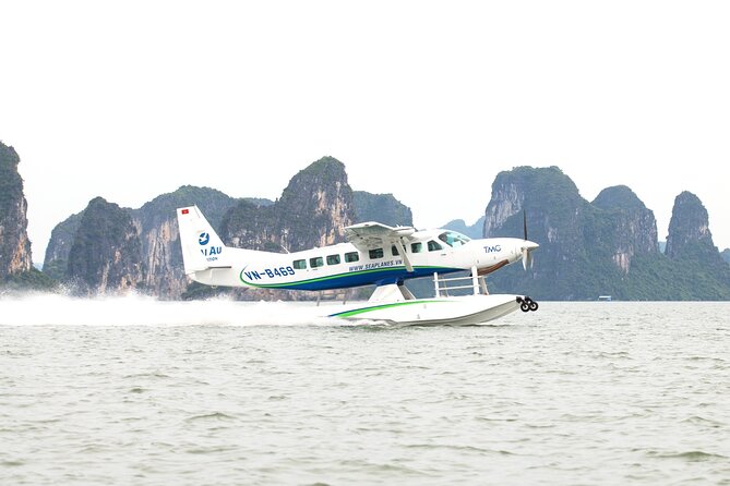 Transfer from Hanoi to Halong by Seaplane with scenic tour - The route over the Red River Delta and what you actually see