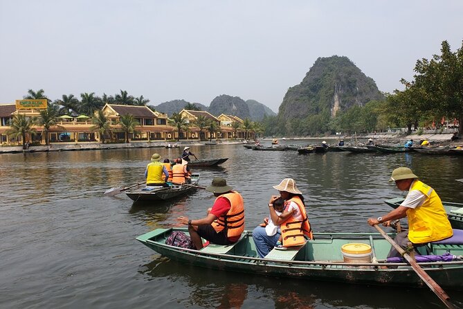 Viet Nam Package Tours - Adventure Indochina Travel - Small Group Size and the Role of Guides (Jennie, Thien, Hazel, Evelyn, Tran)