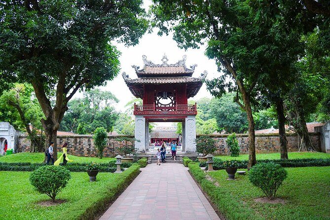 Vietnam Day Trips All-Inclusive, Bus, Guide, Meals & Activities - Vietnamese coffee & tea ceremony: egg coffee, black coffee, and flower teas
